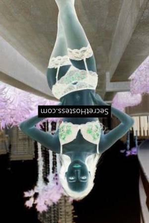 20 year old Escort in Dubai Adel agency