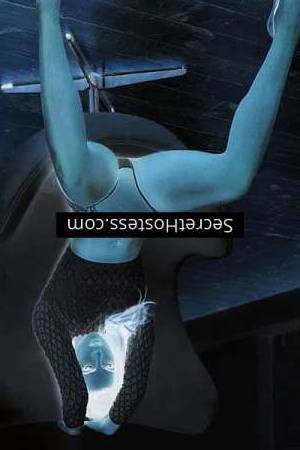 28 year old Latin Escort in London Karol The Unforgettable Evening in London