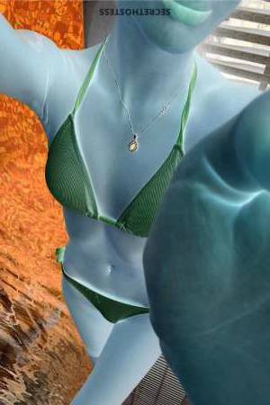 24 year old Escort in Dubai Seductive Silvia Tecom Escort xxxx-xxx-xxx