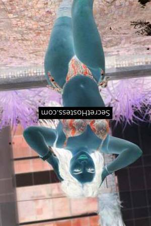 20 year old Escort in Dubai Agency Escort