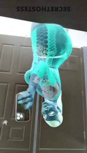 24 year old Escort in Wichita KS Connect with me