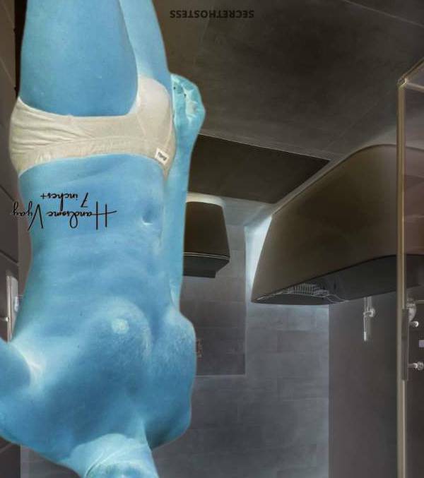 Escort 175CM Tall Coimbatore Image - 6