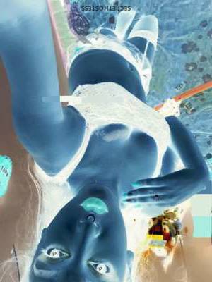 24 year old Indian Escort in Kolkata Jiya Roy Transsexual Escort