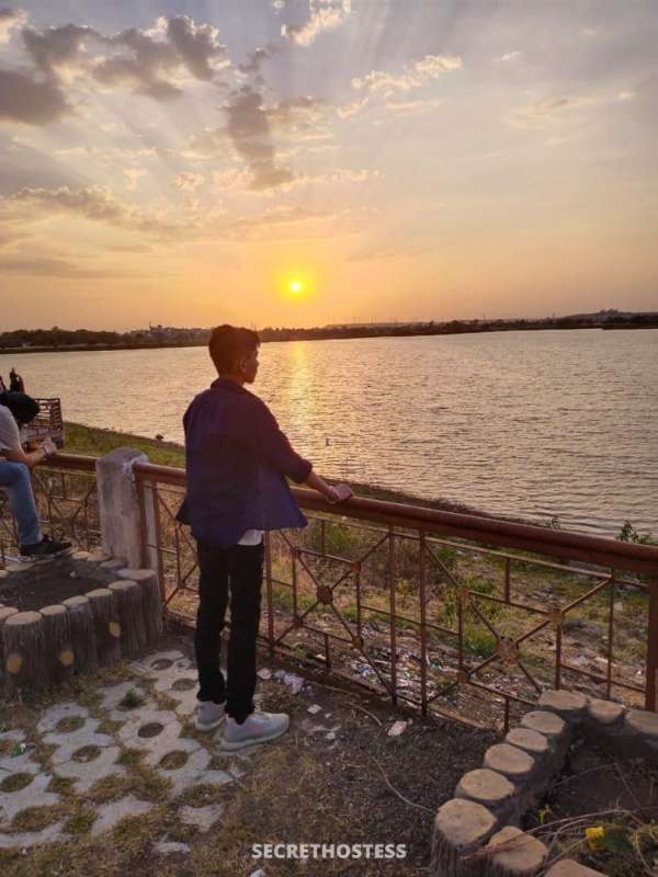 18Yrs Old Escort Size 6 175CM Tall Indore Image - 1