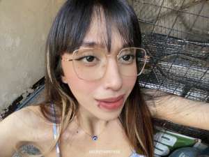 20 year old Asian Escort in Manila Ashley, escort