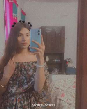 21 year old Indian Escort in Jaipur Kia, Transsexual escort