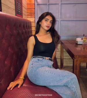 It's me Alisha Independent Call girl, escort in Rajkot