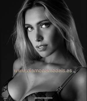 22 year old Italian Escort in Al Manama Lucia Italian Your Real Barbie, escort