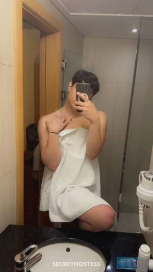 23 year old Escort in Jeddah Yazan, Male escort