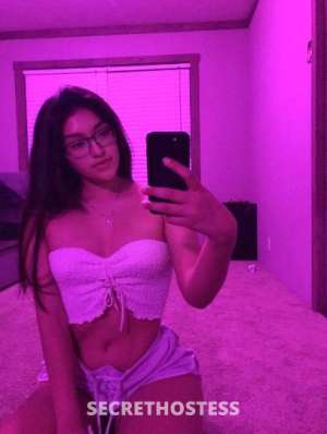 23 year old Latino Escort in Rochester NY Sweet horny Girl looking for special outcall and Incall 