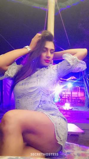 24 year old Indian Escort in Kolkata Chahat, Transsexual escort