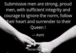 38 year old Asian Escort in Colombo Sissy Madu Perera licking king, Male escort