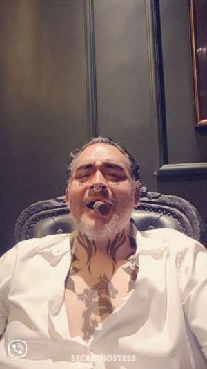 45 year old Latino Escort in Manila Chato Loco, escort