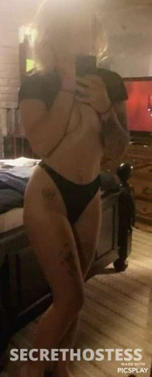28 year old Escort in Salt Lake City UT Come get lost in deep ocean blue eyes