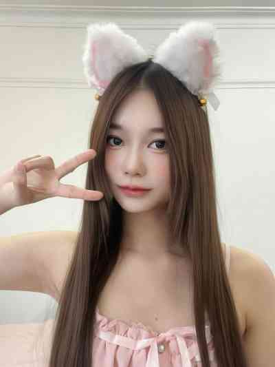 20 year old Asian Escort in Perth agngel