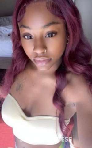 21Yrs Old Escort Fresno CA Image - 3