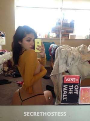 26 year old Escort in Birmingham AL I Can Host or Visit Thirsty girl 26 years old Your Place Car