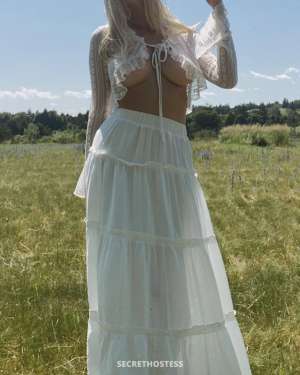 30 year old Escort in Vilnius Leanna