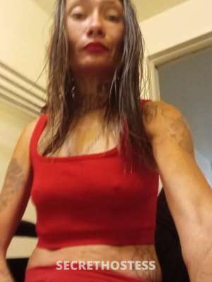29 year old Escort in Phoenix AZ incall available today. MUST. be provided for out