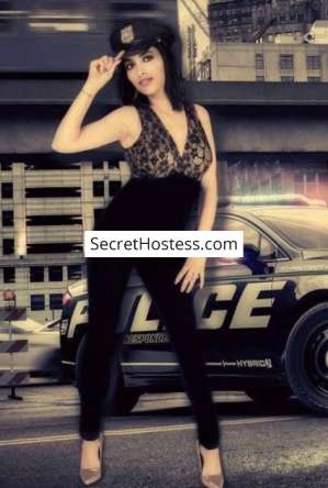 32 year old Caucasian Escort in Vienna Adriana, Agency