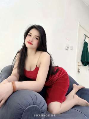 20 year old Asian Escort in Abu Dhabi Liza Massage Good Service, escort