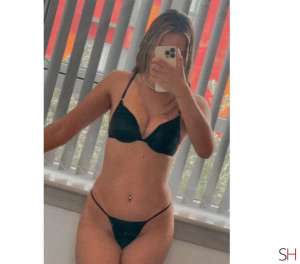 21 year old Latino Escort in London THE BEST FULL BODY MASSAGE, Independent