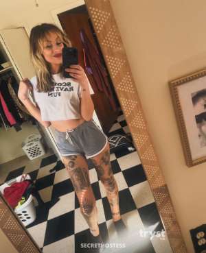 PATTY CAKEZ - Your tattooed dream girl in Louisville KY