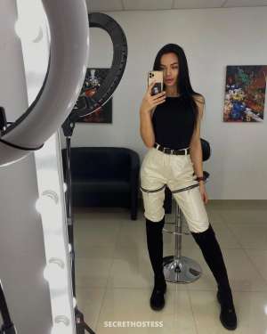 22 year old Escort in Warszawa Elisa