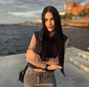 23Yrs Old Escort Brunette B Cup 50KG 170CM Tall Milan in Milan