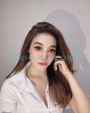 24Yrs Old Escort 48KG 165CM Tall Bukit Bintang Image - 2