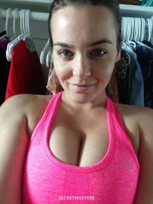29 year old Escort in Manila Alicia
