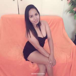 29 year old Filipino Escort in Abu Dhabi Carly Best Massage Filipino Escort Come On My Body