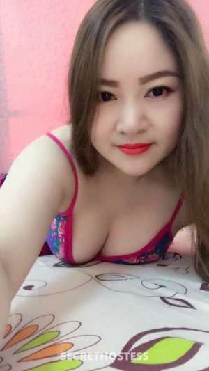 33 year old Taiwanese Escort in Muscat Sweet Yo Yo Taiwanese Escort Deep Throat Domination Face 