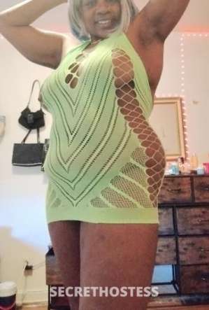 44Yrs Old Escort Westchester NY Image - 4