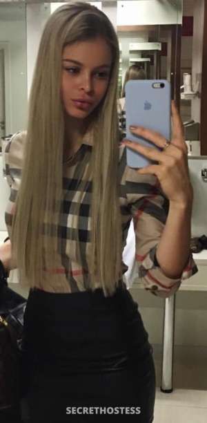 Sweet Passionate Escort Girl Helen in Hong Kong