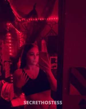 19 year old Escort in Wilmington DE It s outcalls and cardates only deposit is required for 