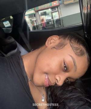 22 year old Greek Escort in Rochester NY Mixed DEEPTHROAT &amp; SQUIRTING QUEEN