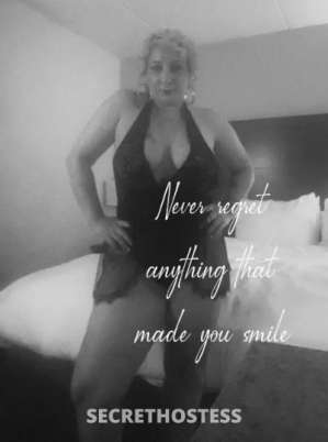 42 year old Escort in Atlanta GA Two gal special on hump day
