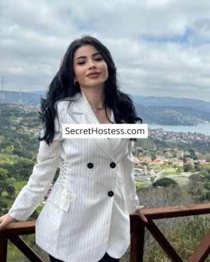 Elif, Agency in Athens