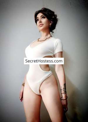 23 year old Caucasian Escort in Florence Karolina, Agency