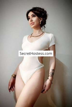 23 year old Caucasian Escort in Bologna Karolina, Agency