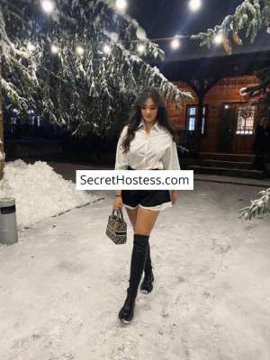 Kina 20Yrs Old Escort 52KG 170CM Tall Budapest Image - 5
