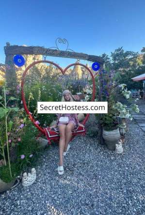 Milana, Agency in St. Moritz