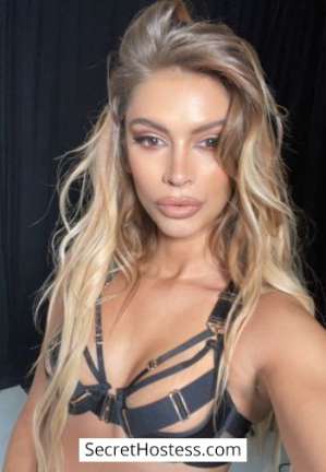 27 year old Escort in London Roxen, Movida Escorts Agency