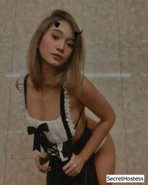 20 year old Swedish Escort in Manila Jamie