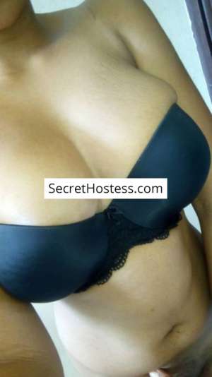 Anna Lova, Agency in Abidjan