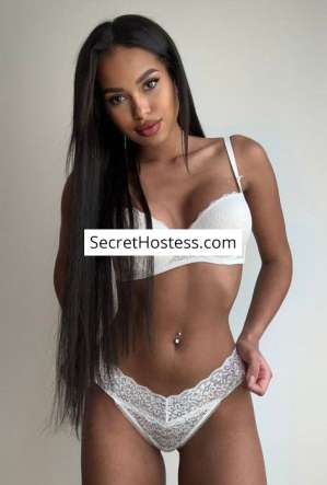 Gloria, Agency 26 year old Escort in Paris