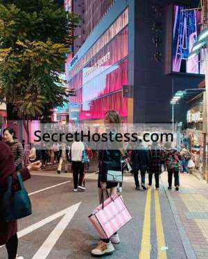 21 year old Japanese Escort in Hong Kong Naomi, Independent
