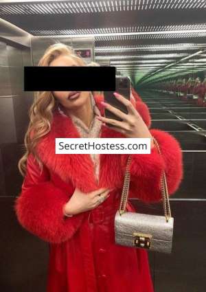 24 year old Caucasian Escort in London Paola, Agency