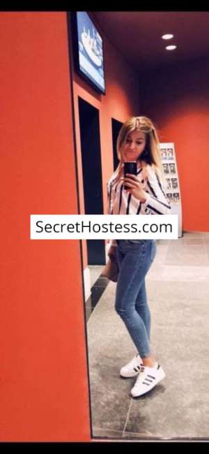 28 year old Mixed Race Escort in Fribourg Rubyna, Independent